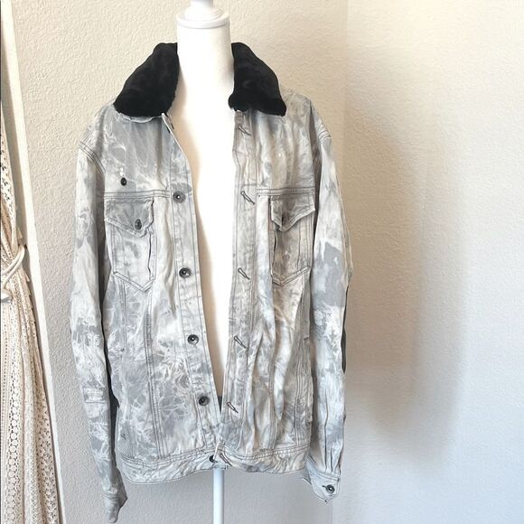 Akoo Other - Akoo Light Gray Acid Washed and Paint Splatter Design Denim Jacket ~ Size XL